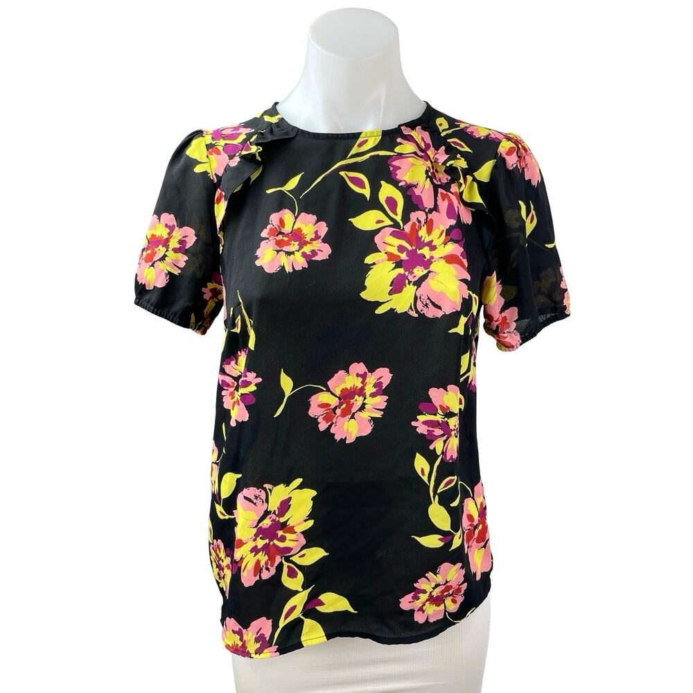 Who What Wear Women's Black Floral Short Sleeve Crew Neck Blouse Top Size XS